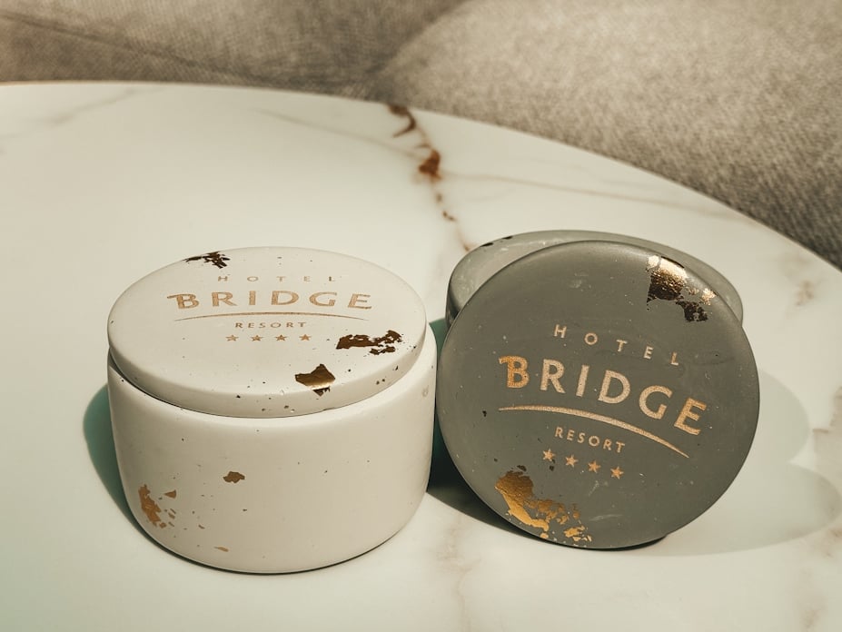 Сувенирная витрина Bridge